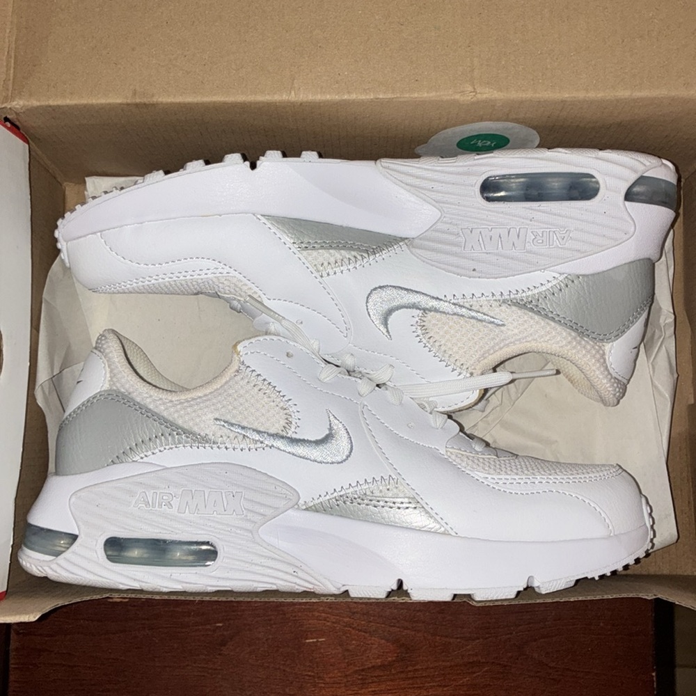 NIB NWT Women's Nike Air Max 8.5 - Picture 3 of 16